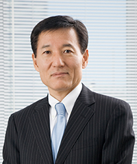 東野　豊 氏
