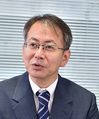 松尾　桂 氏