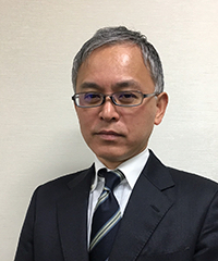 東野　豊 氏
