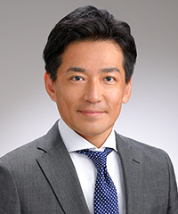 本多 智裕 氏