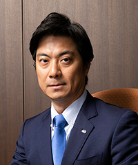 髙橋 衛 氏