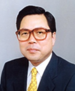杉村 富生 氏