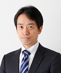 内田 直克 氏