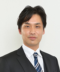 石田 大輔 氏